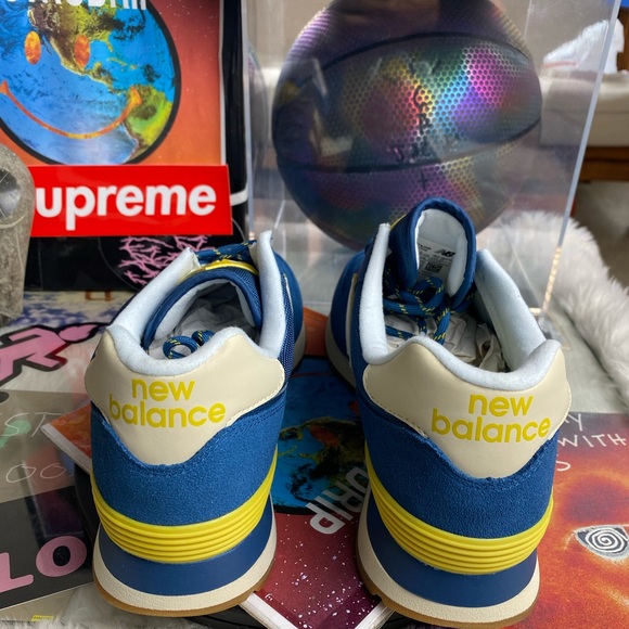 🆕 - New Balance 574 Yellow/Navy - Mens Many Sizes - Picture 5 of 12